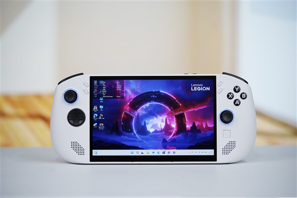 3999元掌上游戏机！联想Legion Go S图赏