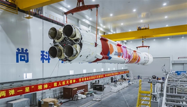 民营卫星入轨1天就传回高清图：高雄市看得清清楚楚