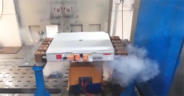 史上最严电池新国标！明年必须“刀枪不入”