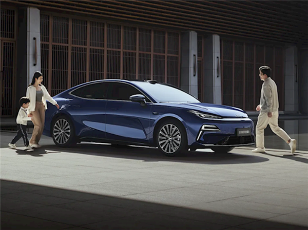 奇瑞高管称吉利新车是烂车引争议：账号已设为私密