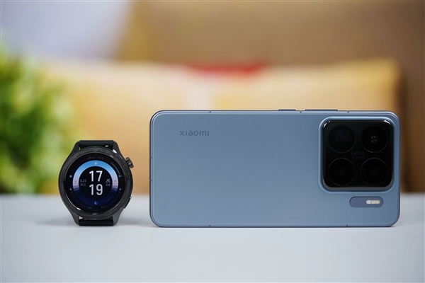 内置玄戒T1芯片！小米手表S4 eSIM 15周年纪念版图赏