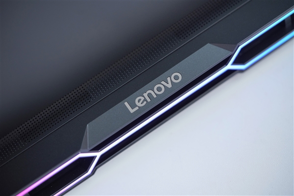 首次引入RGB 光效拉满！联想拯救者Y9000P 2025至尊版图赏
