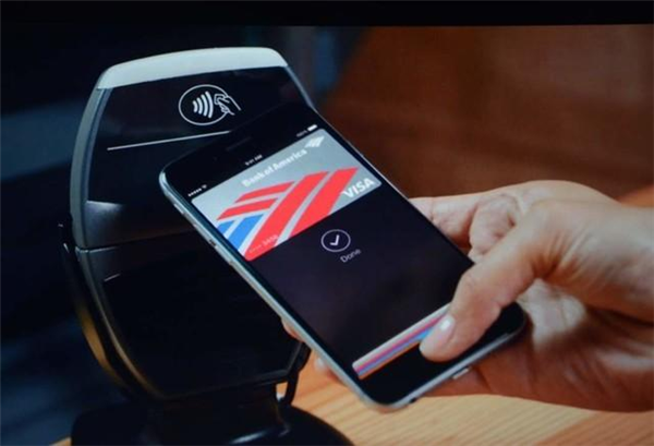 手机碰一次钱就被转光 新型的“隔空盗刷”把我看傻了