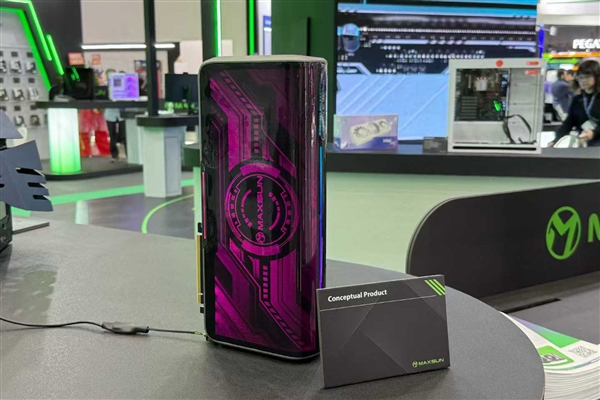 设计完全不拘一格！铭瑄展示RGB液冷RXT 50概念显卡