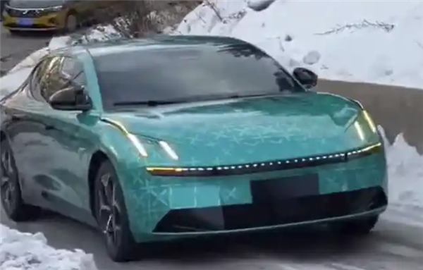 搭载插混四驱动力！领克10 EM-P谍照曝光 有望下半年发布