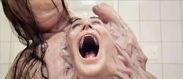 美国山海经：赛博时代的新型怪谈