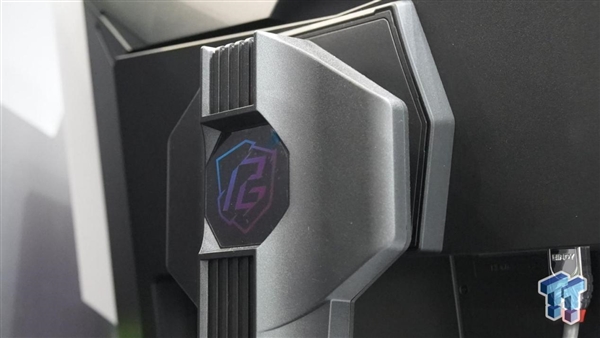 华擎推出一款独特QHD显示器:行业首次27寸2K 400Hz!插图3 华擎推出一款独特QHD显示器:行业首次27寸2K 400Hz!