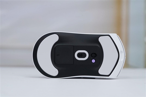 全球首搭NORDIC 54芯片！雷柏VT7二代系列鼠标图赏