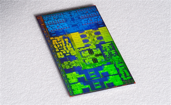 近1.5亿像素！Intel Lunar Lake处理器超高清内核照