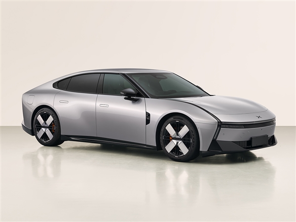 赛博风十足！全新小鹏P7申报：今年最具特色的电车来了