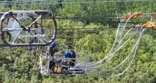 史上难度最大！陕北至安徽特高压工程完成重要跨越施工