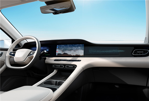 国产车价格卷疯了！车主5.98万元买下荣威D7 B级新能源轿车