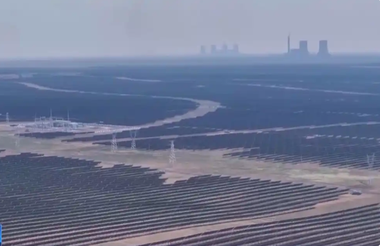 填补技术空白！中国首个沙戈荒光伏实证基地投用