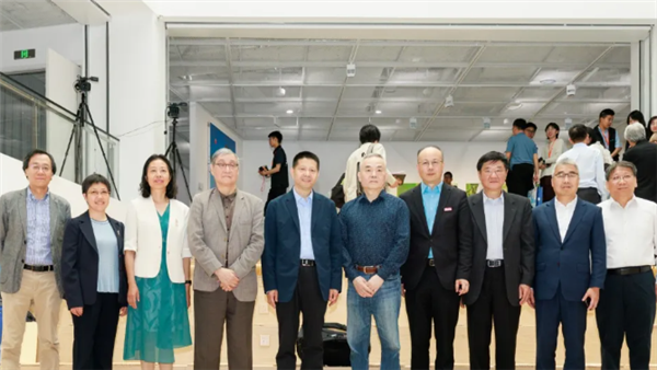 复旦大学：一名校友匿名捐款1亿元