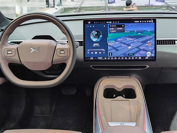 智能辅助媲美别家50万旗舰 小鹏MONA M03 Max上市：12.98万起