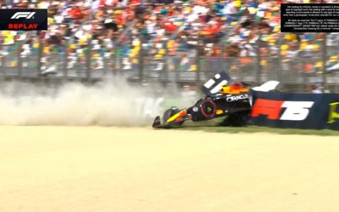 F1车手角田裕毅赛道严重事故 “人字拖”Halo救其一命