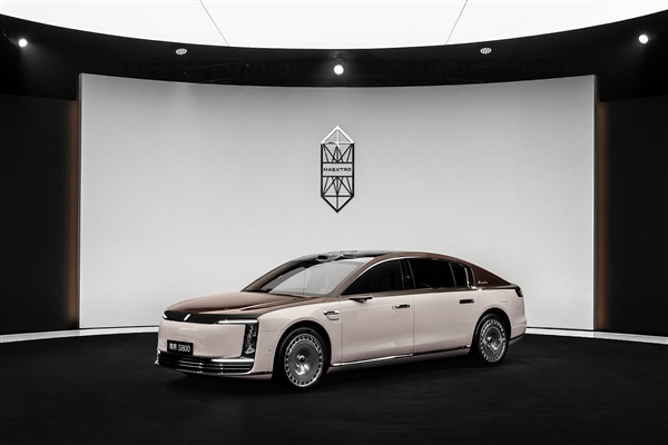 挥向国外豪华汽车最锋利一剑！尊界S800上市：70.8万起