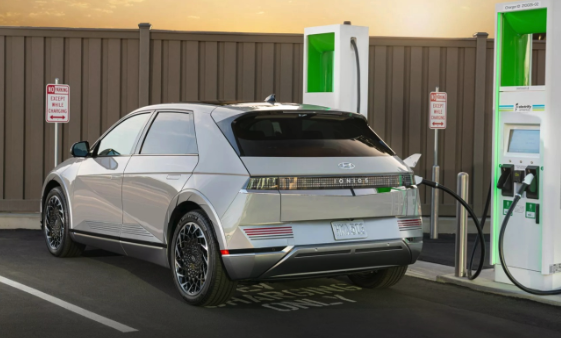 谁说电池不耐用！现代电车跑58万公里后电池健康达87.7%