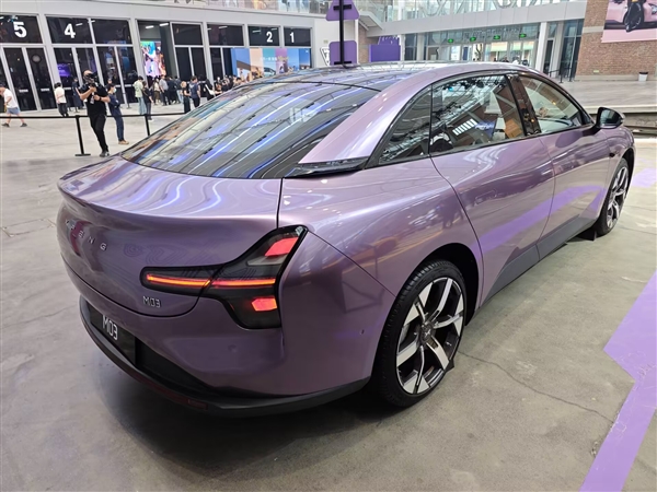 智能辅助媲美别家50万旗舰 小鹏MONA M03 Max上市：12.98万起