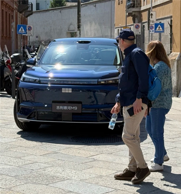 吉利家的“理想L9” 全新银河M9高清照曝光:卖20万或成爆款插图 吉利家的“理想L9” 全新银河M9高清照曝光:卖20万或成爆款