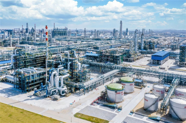 年产26万吨！中化泉州丙烯腈项目一次开车成功