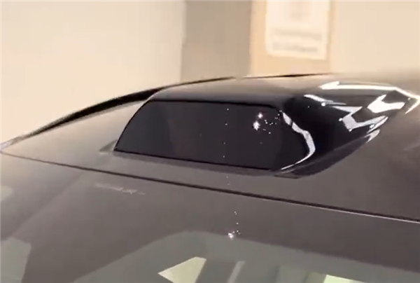 沃尔沃EX90激光雷达烧坏手机摄像头传感器：全过程曝光