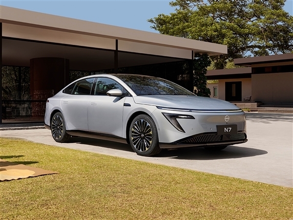 博主称拉踩小鹏M03的车 销量不及小鹏零头！小鹏、日产高管相继回应