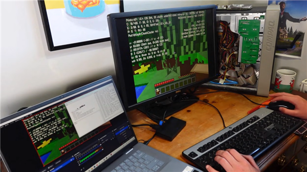 20年前的8MB显存老显卡 成功运行《我的世界》