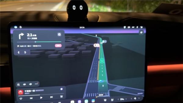蔚来新ES6座舱体验：转向灯联动HUD显示影像 不用低头看屏幕