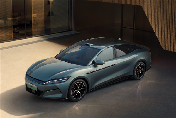 2024中国车企净利润榜单：比亚迪第一封神 比后四家之和还多