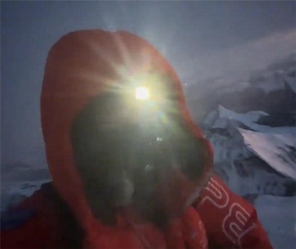 全球首位！北京17岁中学生从北坡登顶珠峰