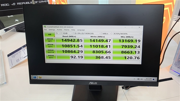 群联E28 PCIe 5.0 SSD主控狂飙14.9GB/s！功耗却只有5W