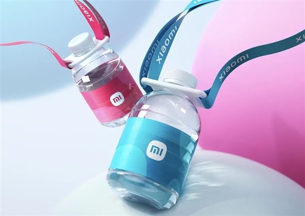 小米YU7车展首秀来了 小米将限量发放儿童节限定矿泉水插图 小米YU7车展首秀来了 小米将限量发放儿童节限定矿泉水
