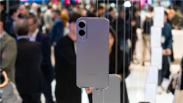 全球最薄骁龙8至尊版旗舰!三星Galaxy S25 Edge官宣插图 全球最薄骁龙8至尊版旗舰!三星Galaxy S25 Edge官宣