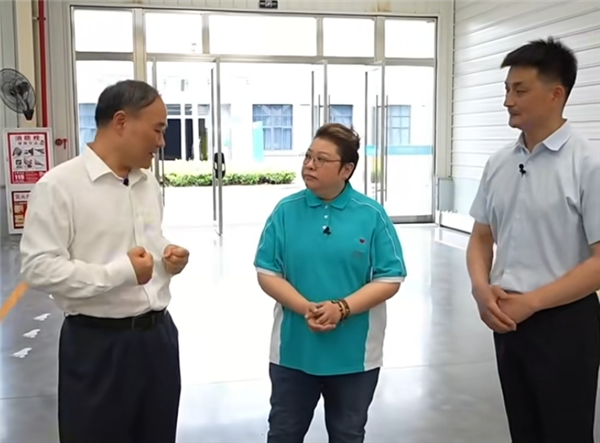 李书福：几乎所有新势力都来吉利挖人 没有吉利的人才 他们造不出车