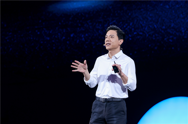 李彦宏：百度模型研发重点在有实际应用价值领域 不必每个方向都领先