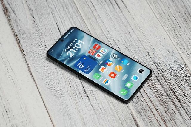 小米15和OPPO Find X8哪个好?OPPO Find X8和小米15全方位对比评测插图3 小米15和OPPO Find X8哪个好?OPPO Find X8和小米15全方位对比评测插图3