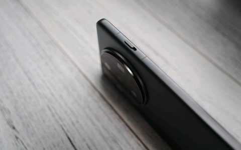 小米15 pro和oppofind X8pro哪个好？小米15 pro和oppo find X8pro全方位对比评测