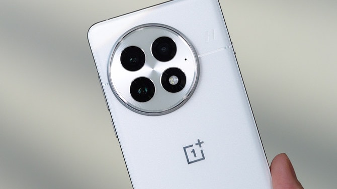 一加13手机值得入手吗 一加13手机详细测评插图1