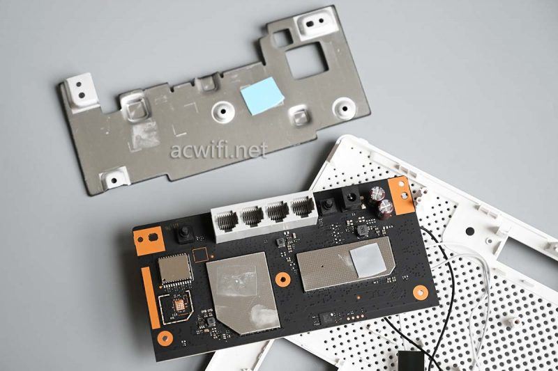 极具性价比的WiFi 7路由器! 小米BE5000无线路由器拆机测评插图11