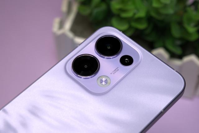 OPPOReno13值得买吗?OPPOReno13全方位深度评测插图15 OPPOReno13值得买吗?OPPOReno13全方位深度评测插图15