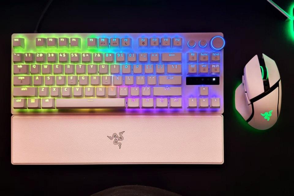 当极简主义遇上电竞基因! 雷蛇猎魂光蛛V3专业竞技版键盘开箱测评插图12