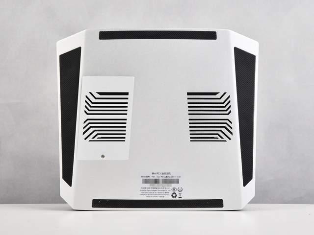 搭载AI Max+395的超能AI工作站! 磐镭YO1迷你主机全面测评插图3 搭载AI Max+395的超能AI工作站! 磐镭YO1迷你主机全面测评插图3