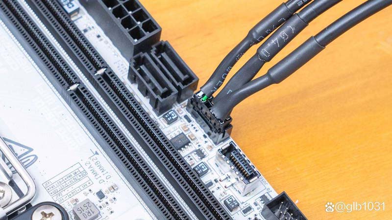 首发1799元! 微星MPG B850I EDGE TI WIFI 主板评测插图11