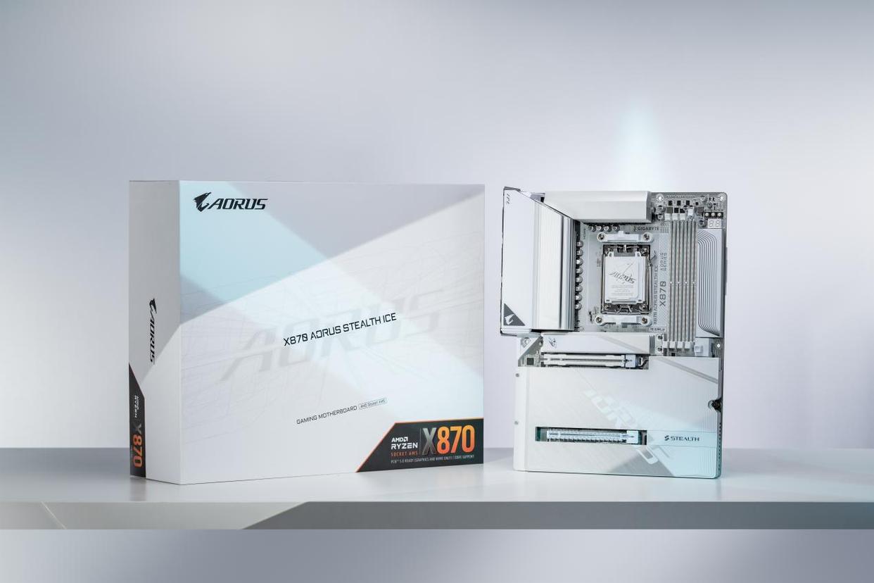 AM5首款! 技嘉X870 AORUS STEALTH ICE背插冰雕功能体验测评插图10