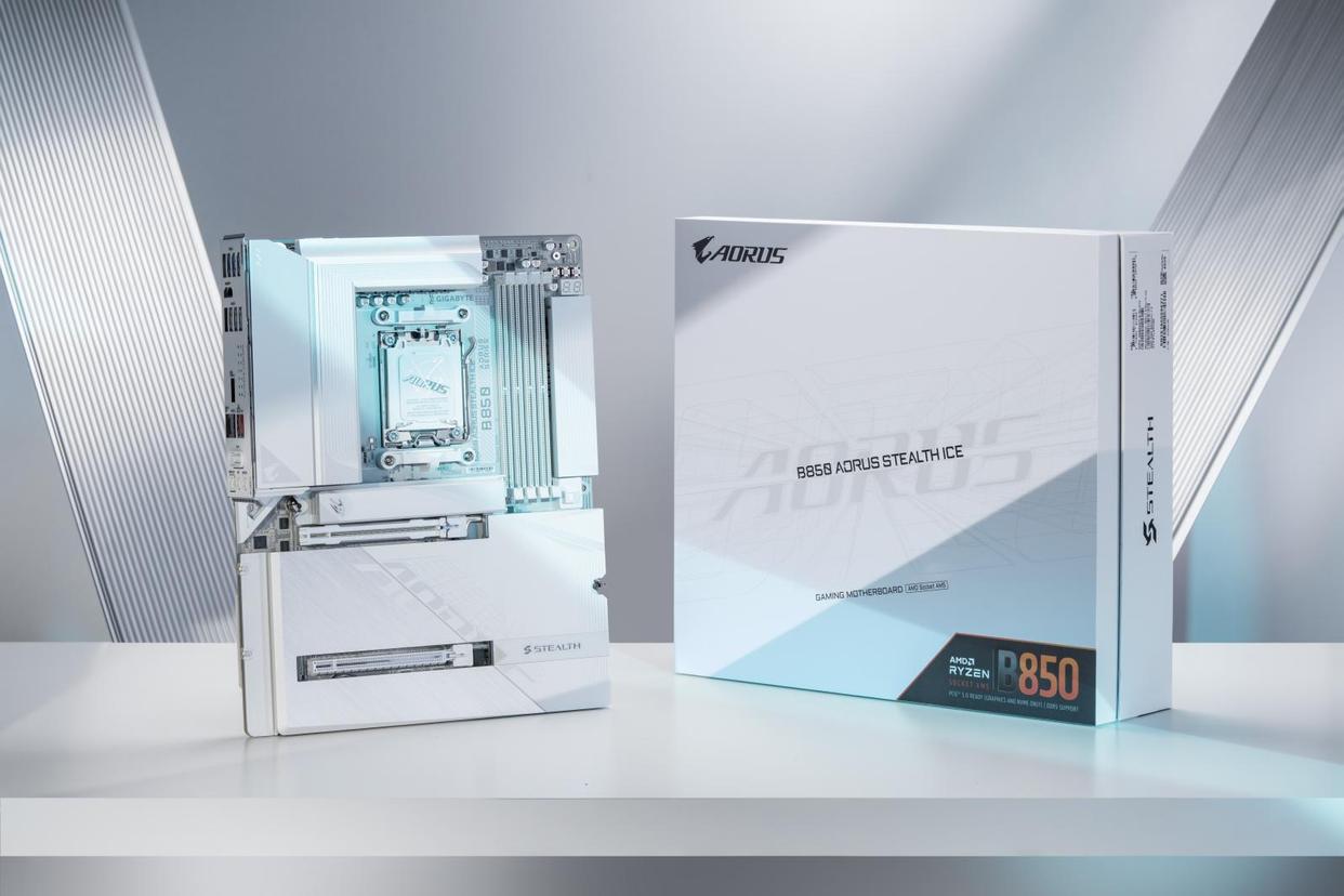 白色背插主板发布! 技嘉B850 AORUS STEALTH ICE主板测评插图