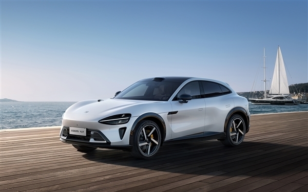 小米YU7卖爆单 现在下订一年后提车！车圈同行纷纷截胡