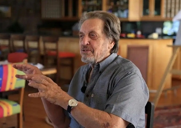 马斯克父亲爆料：自产星舰前马斯克曾试图在俄罗斯购买火箭