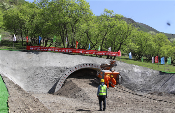 175.38亿元！中吉乌跨国铁路吉尔吉斯斯坦段施工中标：工期6年