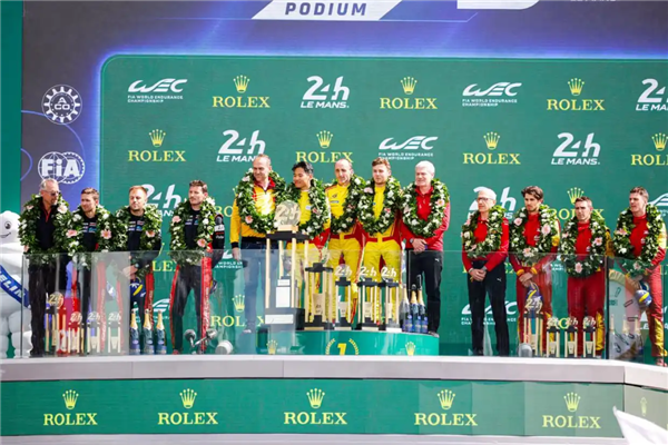 谁说中国人不能当世界赛车冠军